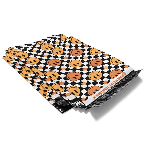 100 Pack - Orange Retro Smiley 10x13 Inch Poly Mailer | Super Thick Poly Mailers - Picture 3 of 4